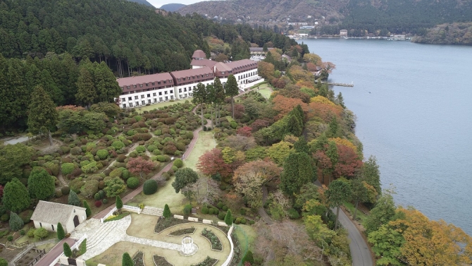 「上空からの様子」