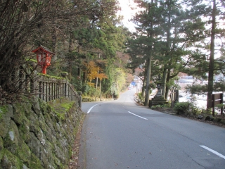 神社前道路