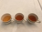 座学だけではなく、紅茶の飲み比べも行いました