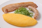 プレーンオムレツ / 味噌漬けベーコンとソーセージ
