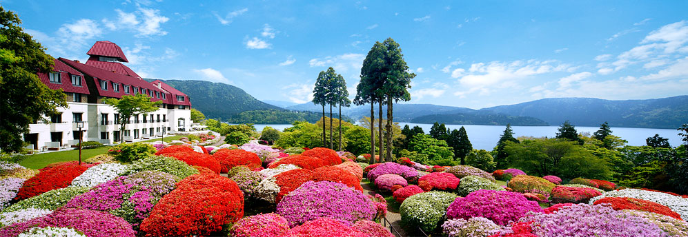 箱根のホテルなら、芦ノ湖畔の山のホテル【公式】