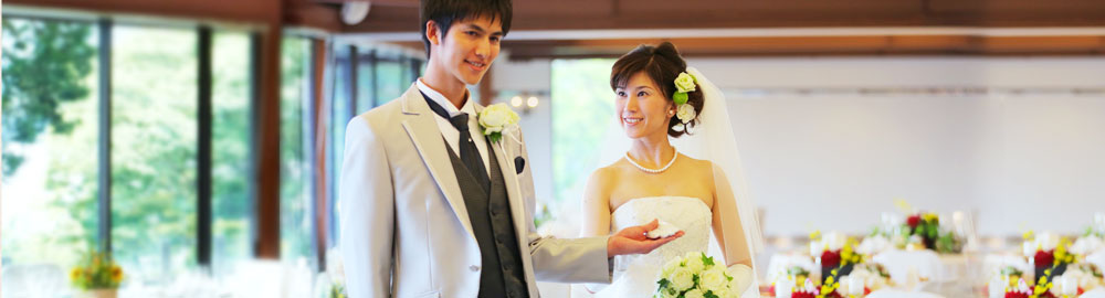 ウェディングアイテム 公式 箱根 芦ノ湖の結婚式は山のホテル